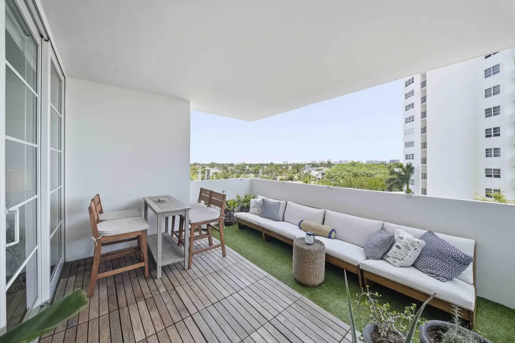333 Sunset Drive Fort Lauderdale FL 33301