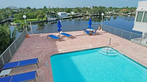 333 Sunset Drive Fort Lauderdale FL 33301