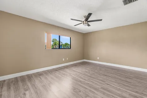 4585 Holly Lake Drive Lake Worth FL 33463