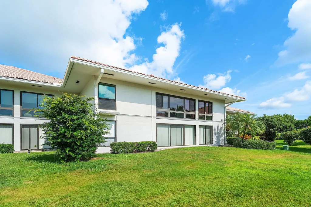 4080-B Quail Ridge Drive Boynton Beach FL 33436