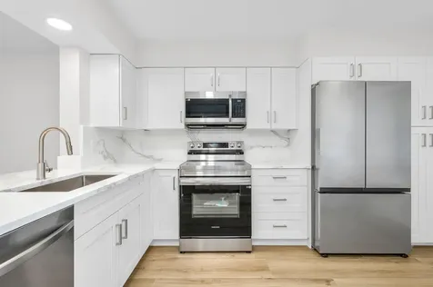 7290 Kinghurst Drive Delray Beach FL 33446