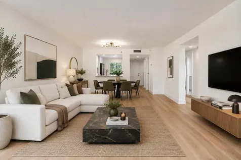 7290 Kinghurst Drive Delray Beach FL 33446