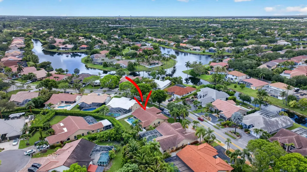 5333 N Springs Way Coral Springs FL 33076
