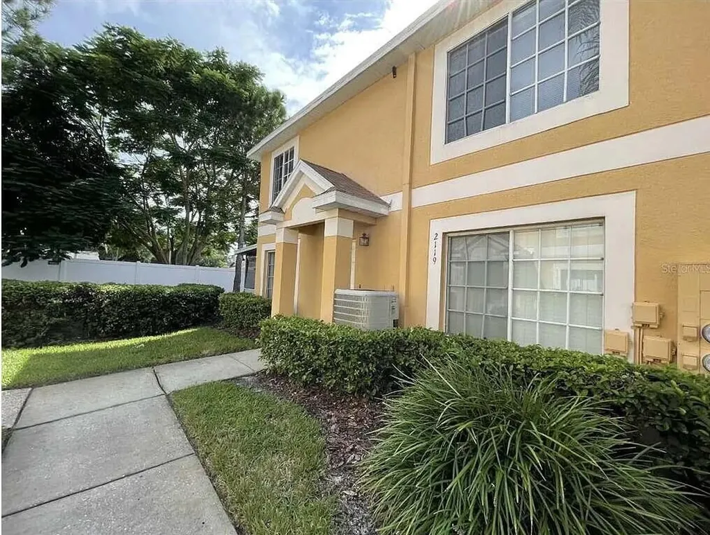 2119 Fluorshire Drive Brandon FL 33511