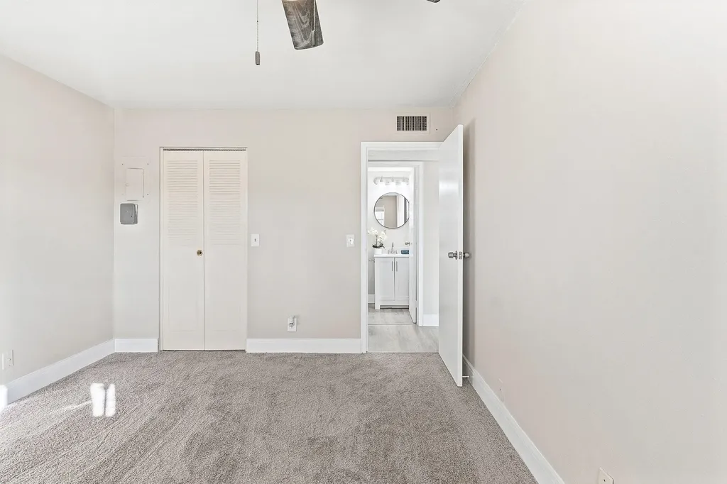 141 Brittany C Delray Beach FL 33446