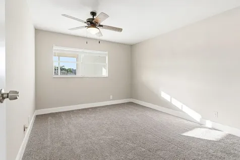 141 Brittany C Delray Beach FL 33446
