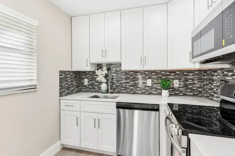 141 Brittany C Delray Beach FL 33446