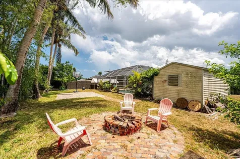 279 SW Glenwood Drive Port St Lucie FL 34984