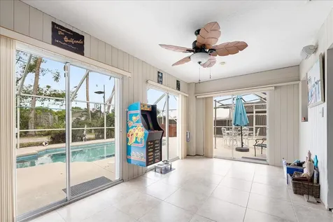 279 SW Glenwood Drive Port St Lucie FL 34984