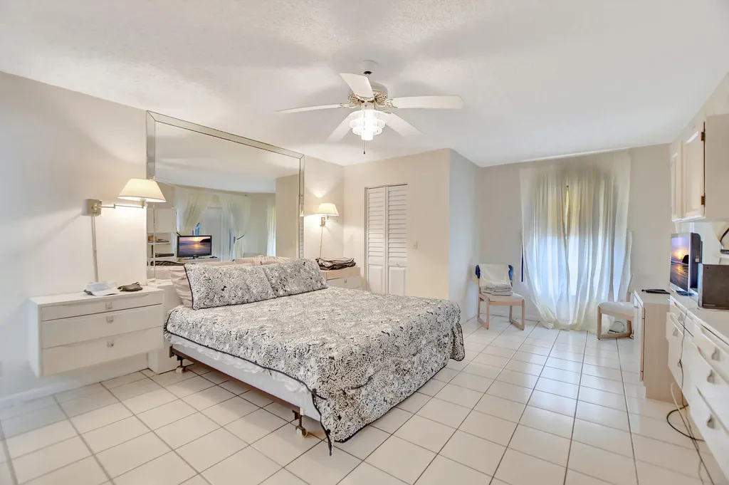 7310 Ashford Place Delray Beach FL 33446