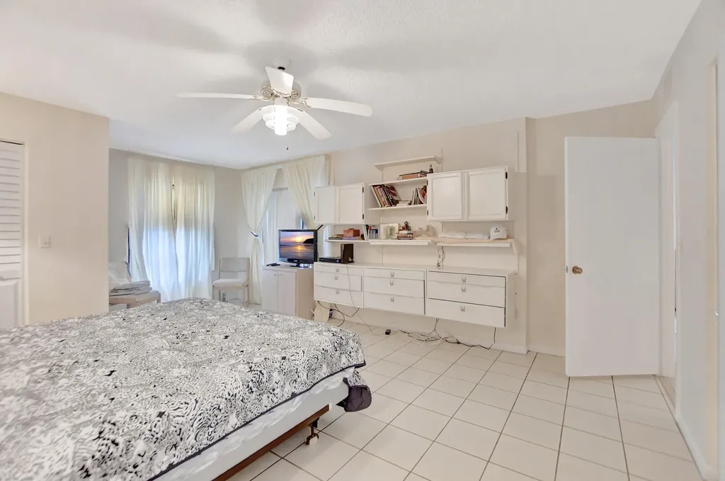 7310 Ashford Place Delray Beach FL 33446