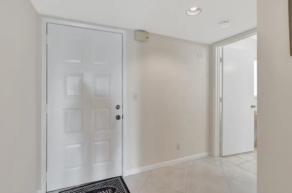 7310 Ashford Place Delray Beach FL 33446