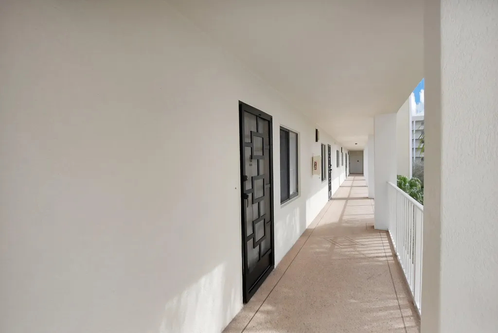 7310 Ashford Place Delray Beach FL 33446