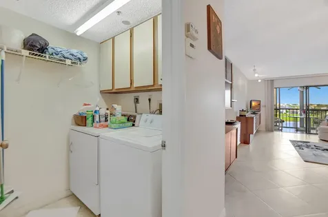 7310 Ashford Place Delray Beach FL 33446