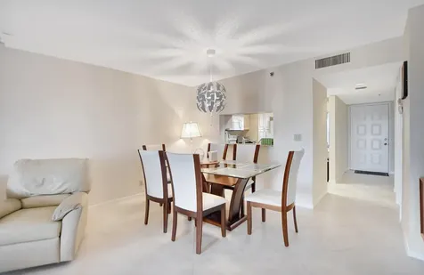 7310 Ashford Place Delray Beach FL 33446