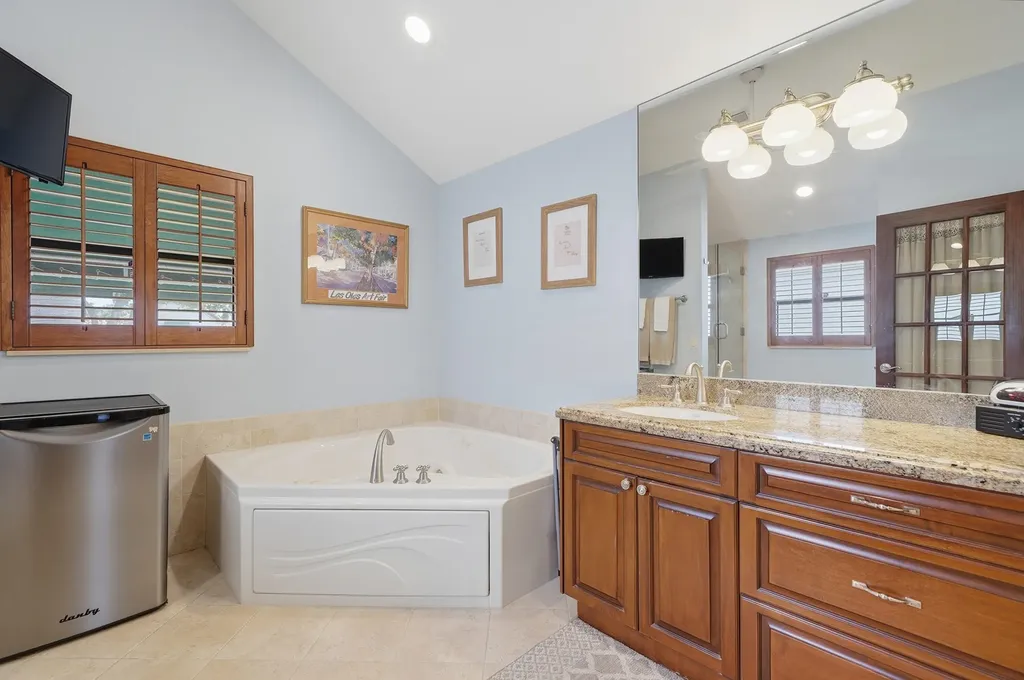 6533 Las Flores Drive Boca Raton FL 33433