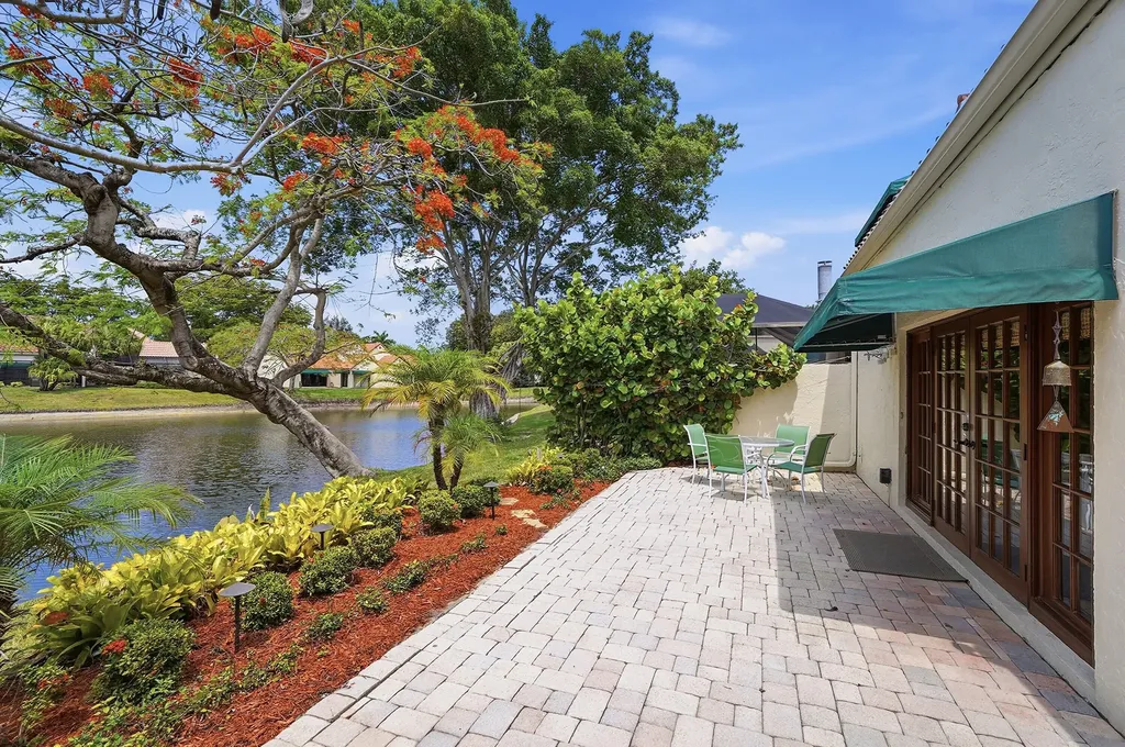 6533 Las Flores Drive Boca Raton FL 33433