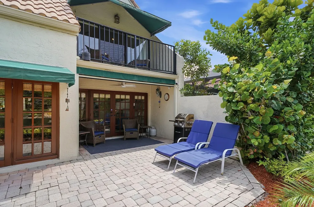6533 Las Flores Drive Boca Raton FL 33433