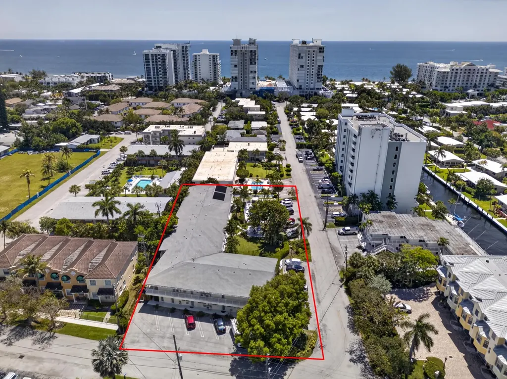 3201 SE 10th Street Pompano Beach FL 33062