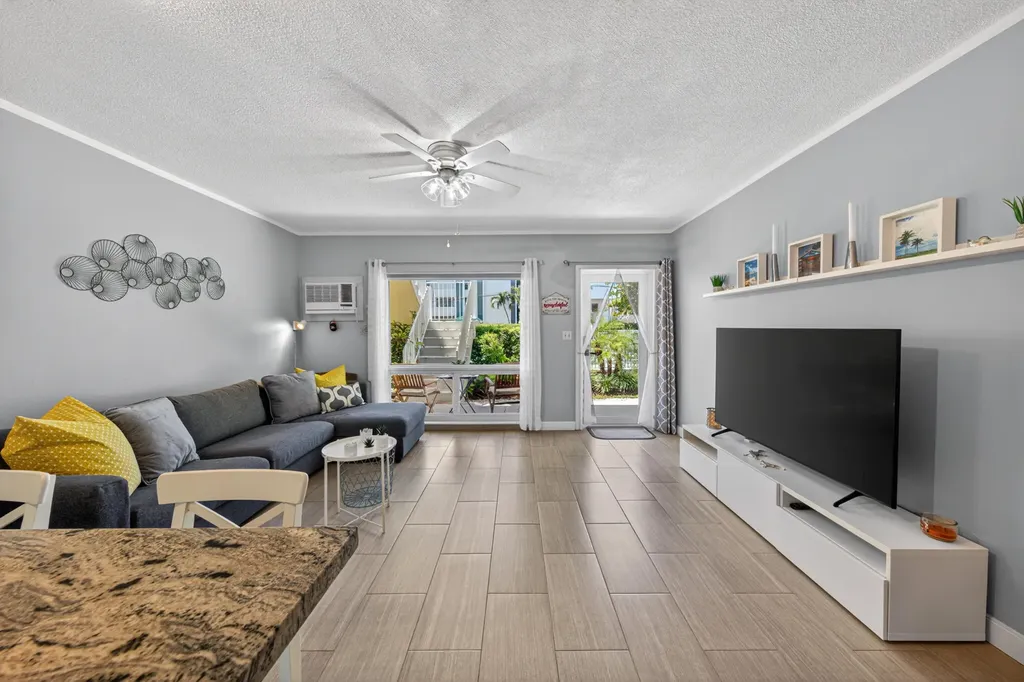 3201 SE 10th Street Pompano Beach FL 33062