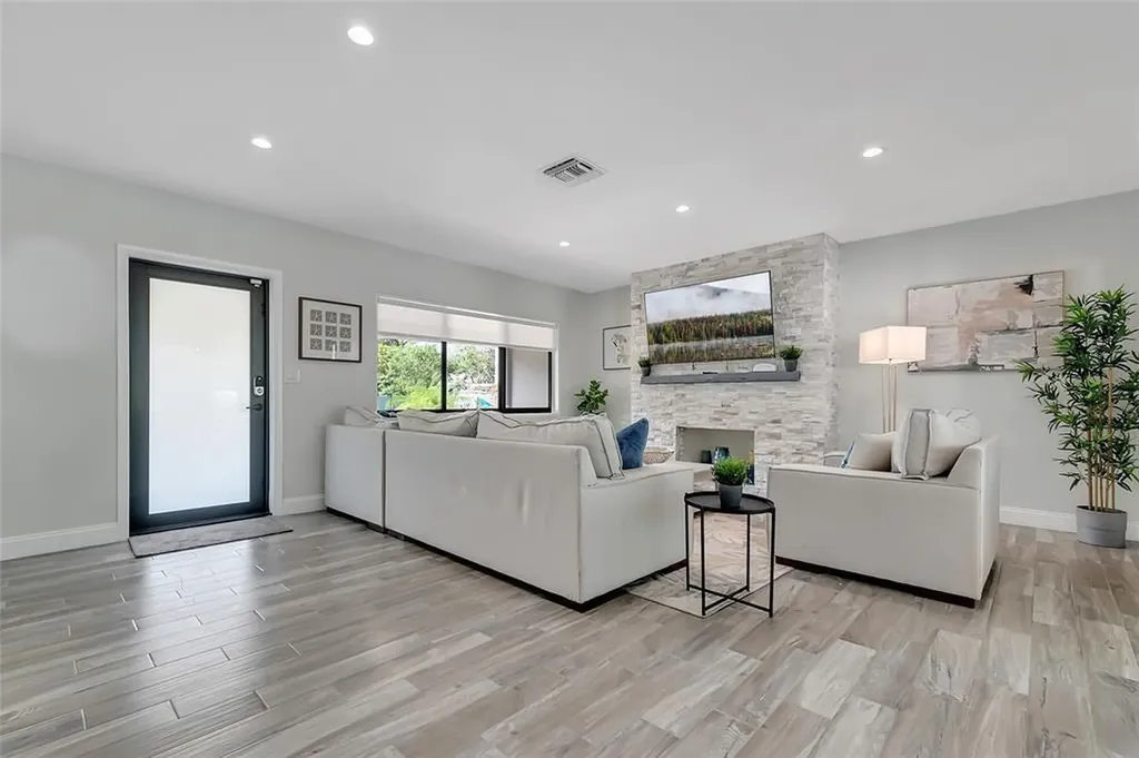 538 NE 14th Avenue Fort Lauderdale FL 33301