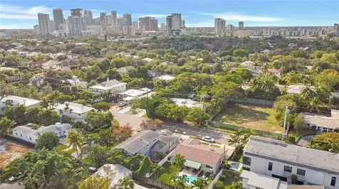 538 NE 14th Avenue Fort Lauderdale FL 33301