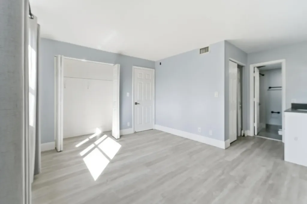 11477 NW 39th Court Coral Springs FL 33065