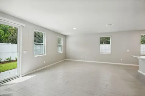 423 Salisbury Circle Fort Pierce FL 34982