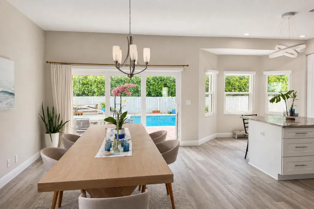 7161 NW Turtle Walk Boca Raton FL 33487