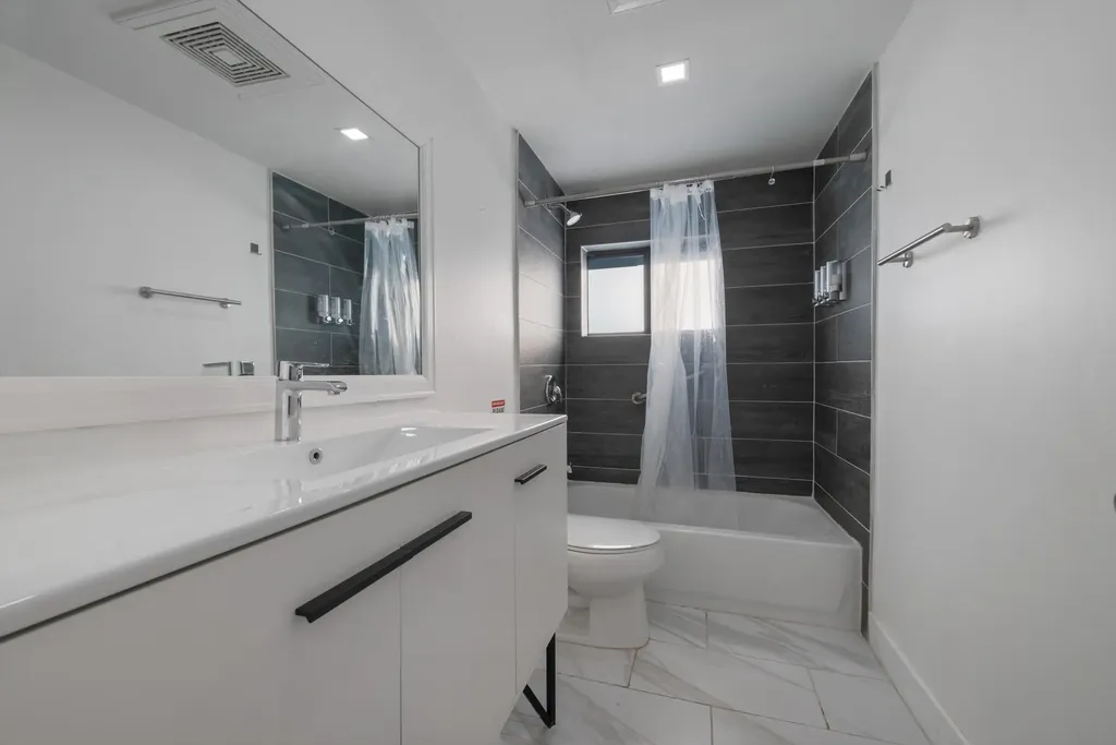 836 SW 13th Court Pompano Beach FL 33060