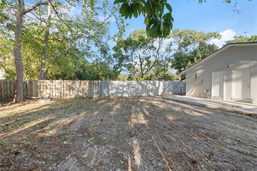 836 SW 13th Court Pompano Beach FL 33060
