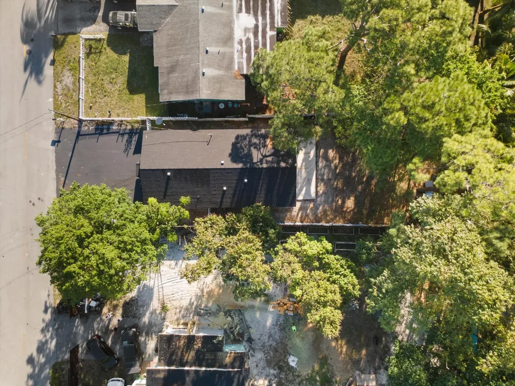 836 SW 13th Court Pompano Beach FL 33060
