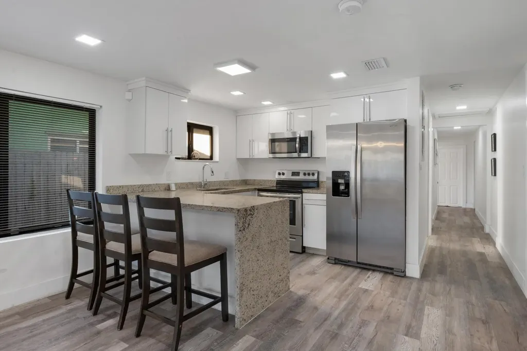 836 SW 13th Court Pompano Beach FL 33060