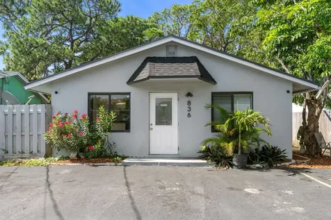 836 SW 13th Court Pompano Beach FL 33060