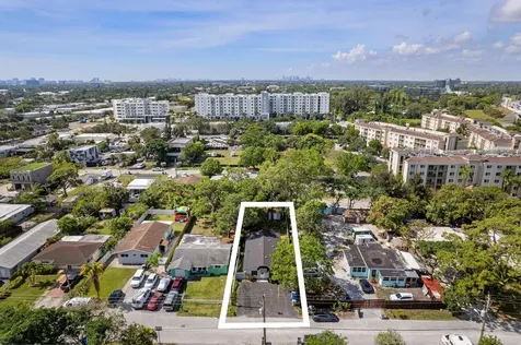 836 SW 13th Court Pompano Beach FL 33060