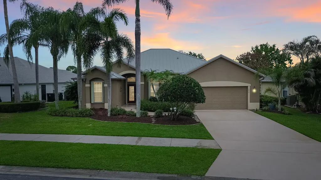208 SW Whitewood Drive Port St Lucie FL 34953