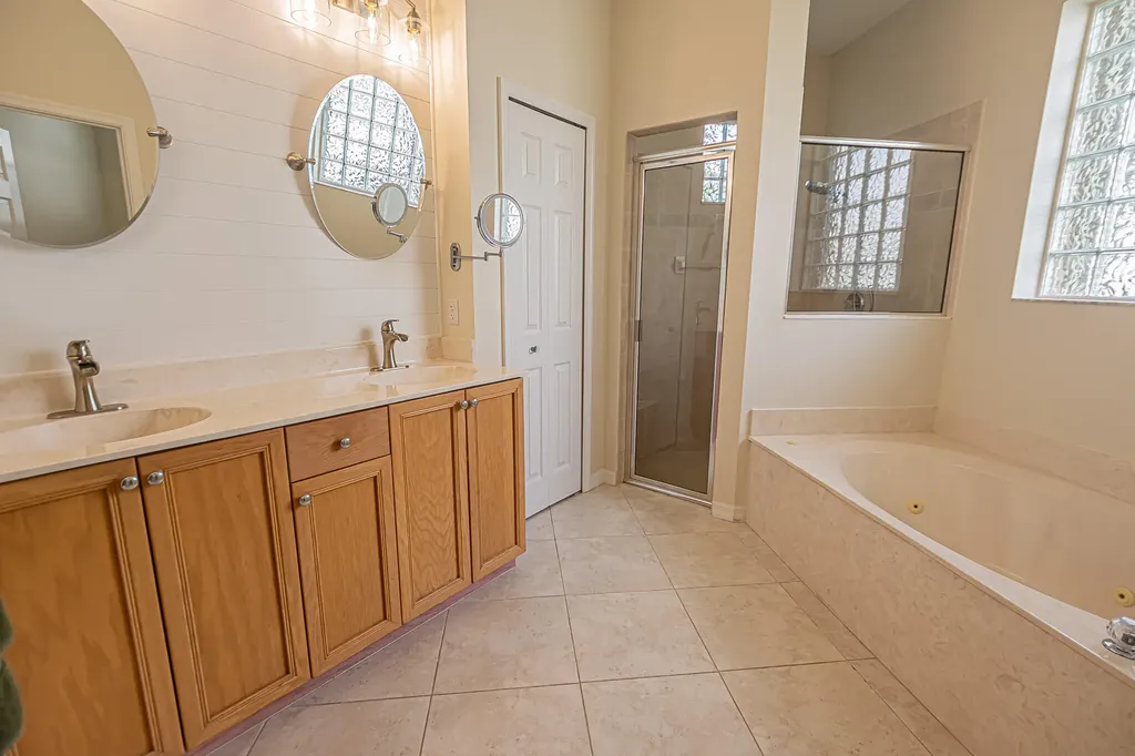 208 SW Whitewood Drive Port St Lucie FL 34953