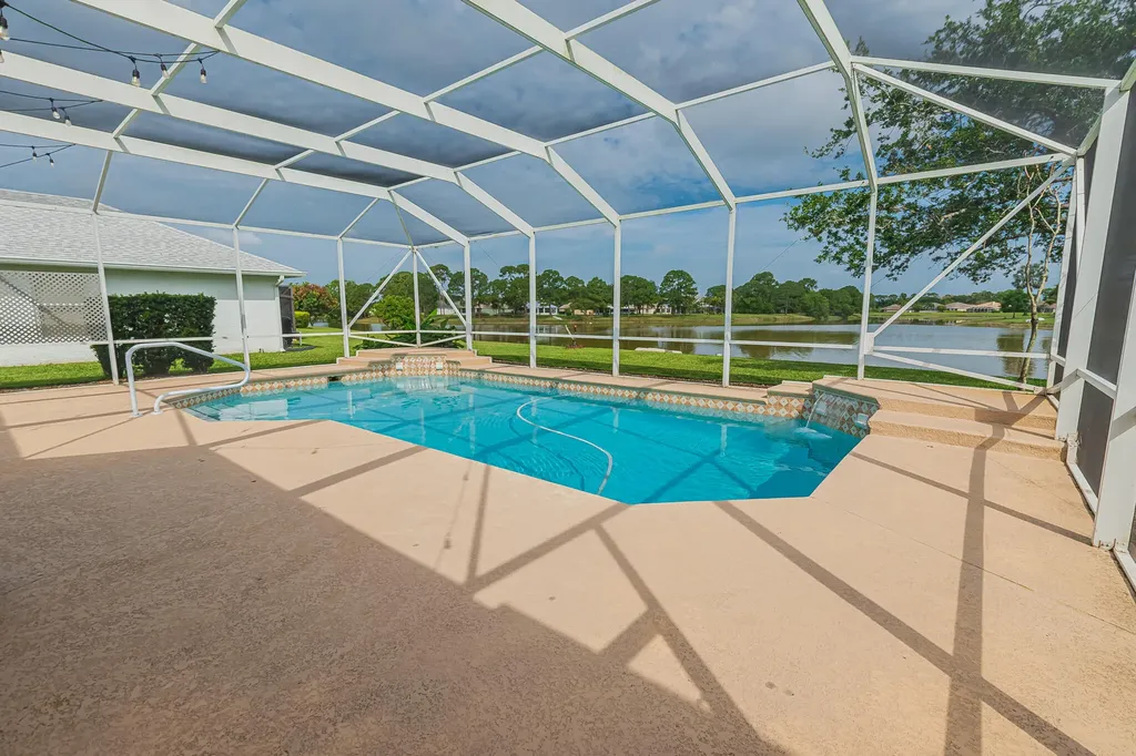 208 SW Whitewood Drive Port St Lucie FL 34953