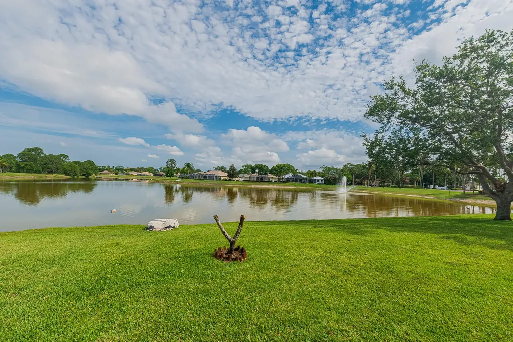 208 SW Whitewood Drive Port St Lucie FL 34953