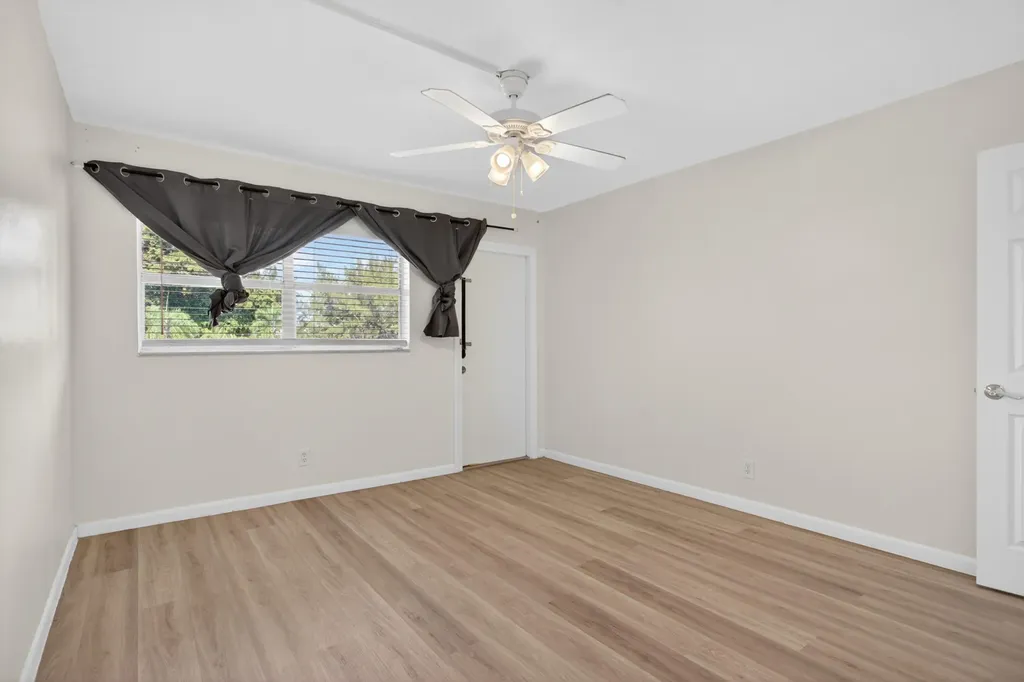 3930 Crystal Lake Drive Deerfield Beach FL 33064