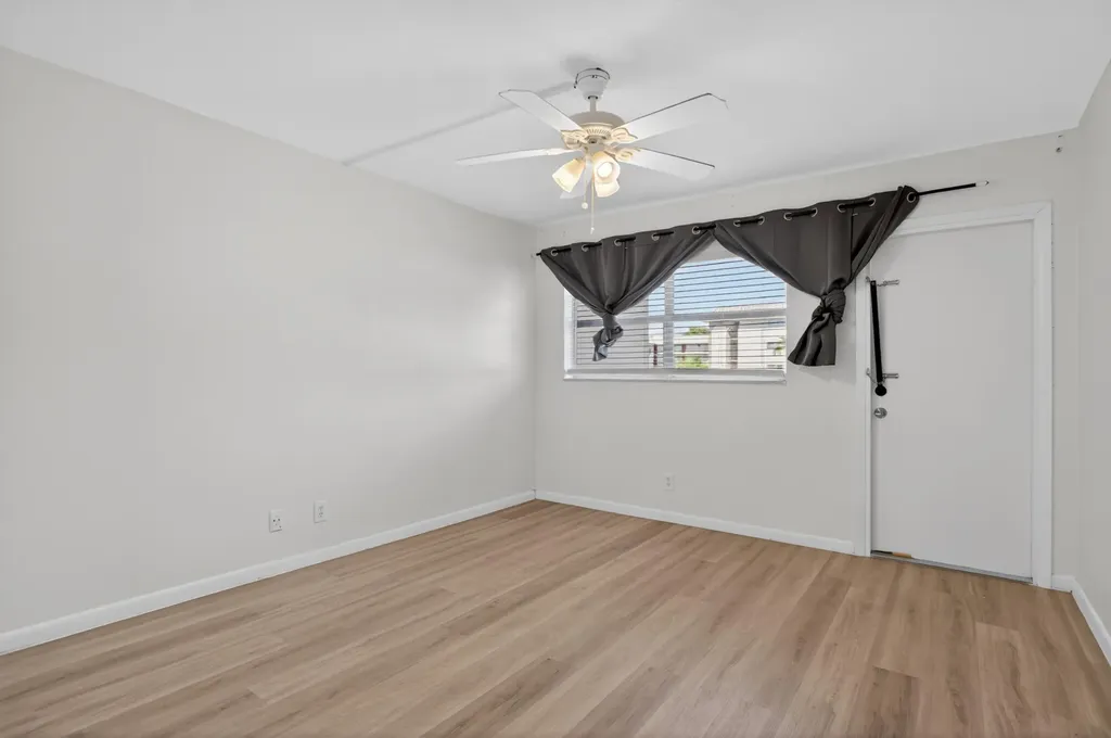 3930 Crystal Lake Drive Deerfield Beach FL 33064