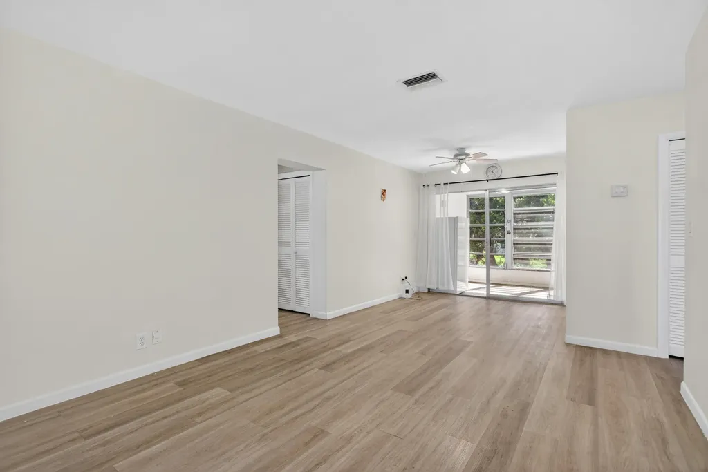 3930 Crystal Lake Drive Deerfield Beach FL 33064