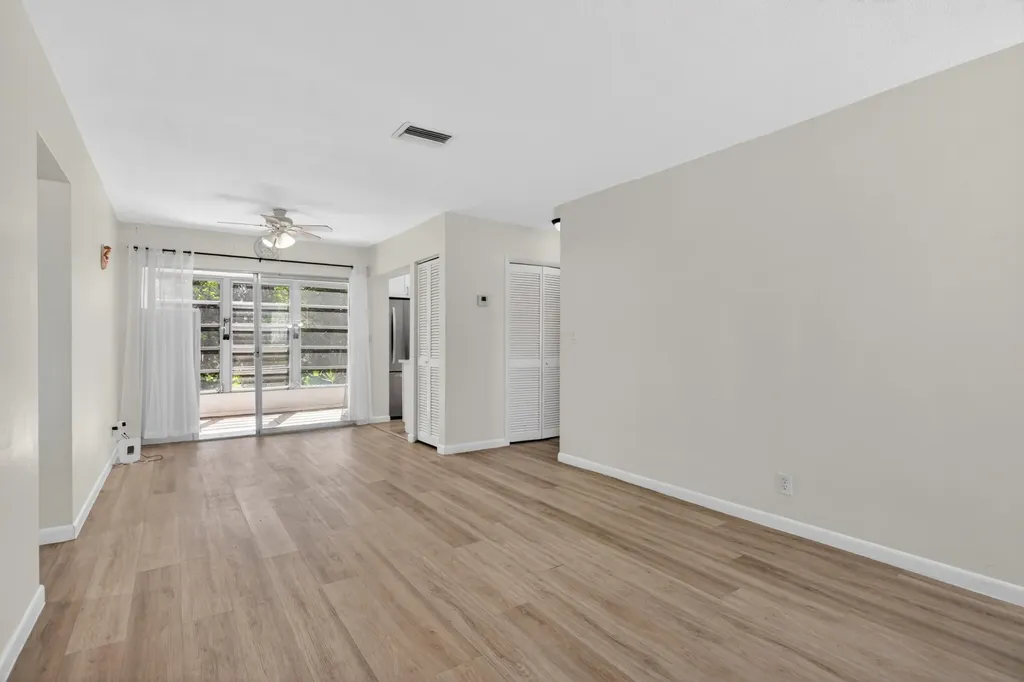 3930 Crystal Lake Drive Deerfield Beach FL 33064