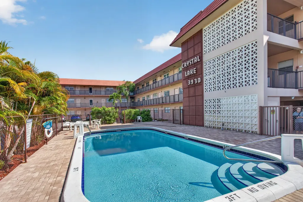 3930 Crystal Lake Drive Deerfield Beach FL 33064