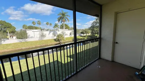9621 NW 4th Street Coral Springs FL 33071