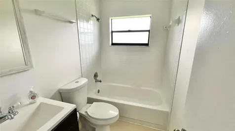 9621 NW 4th Street Coral Springs FL 33071