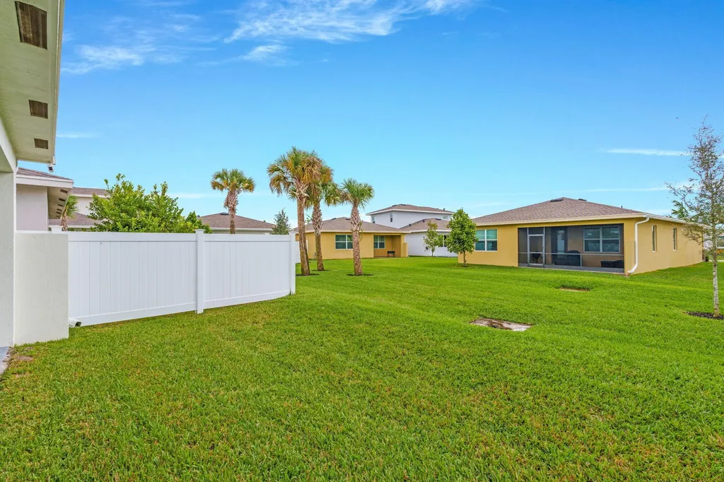5726 Graceful Way Delray Beach FL 33484