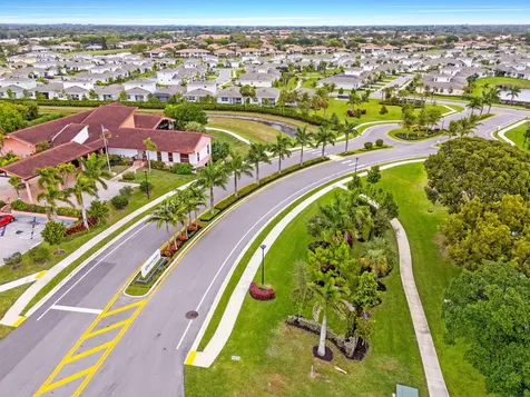 5726 Graceful Way Delray Beach FL 33484