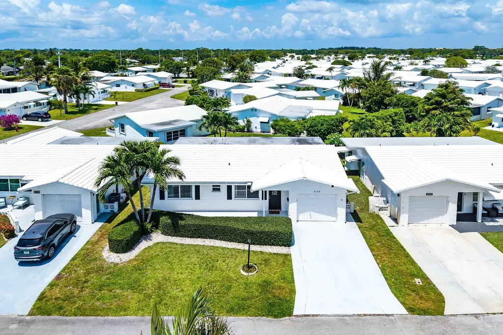 2105 SW 14th Place Boynton Beach FL 33426