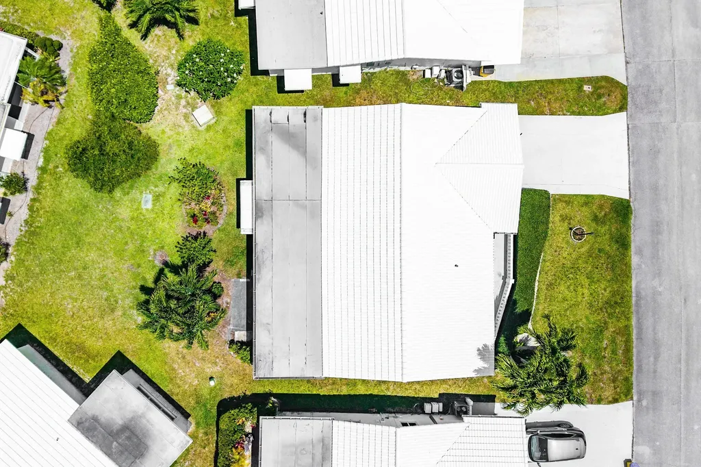 2105 SW 14th Place Boynton Beach FL 33426